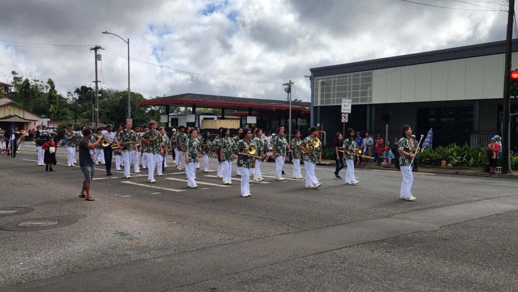 Wahiawa Christmas Parade